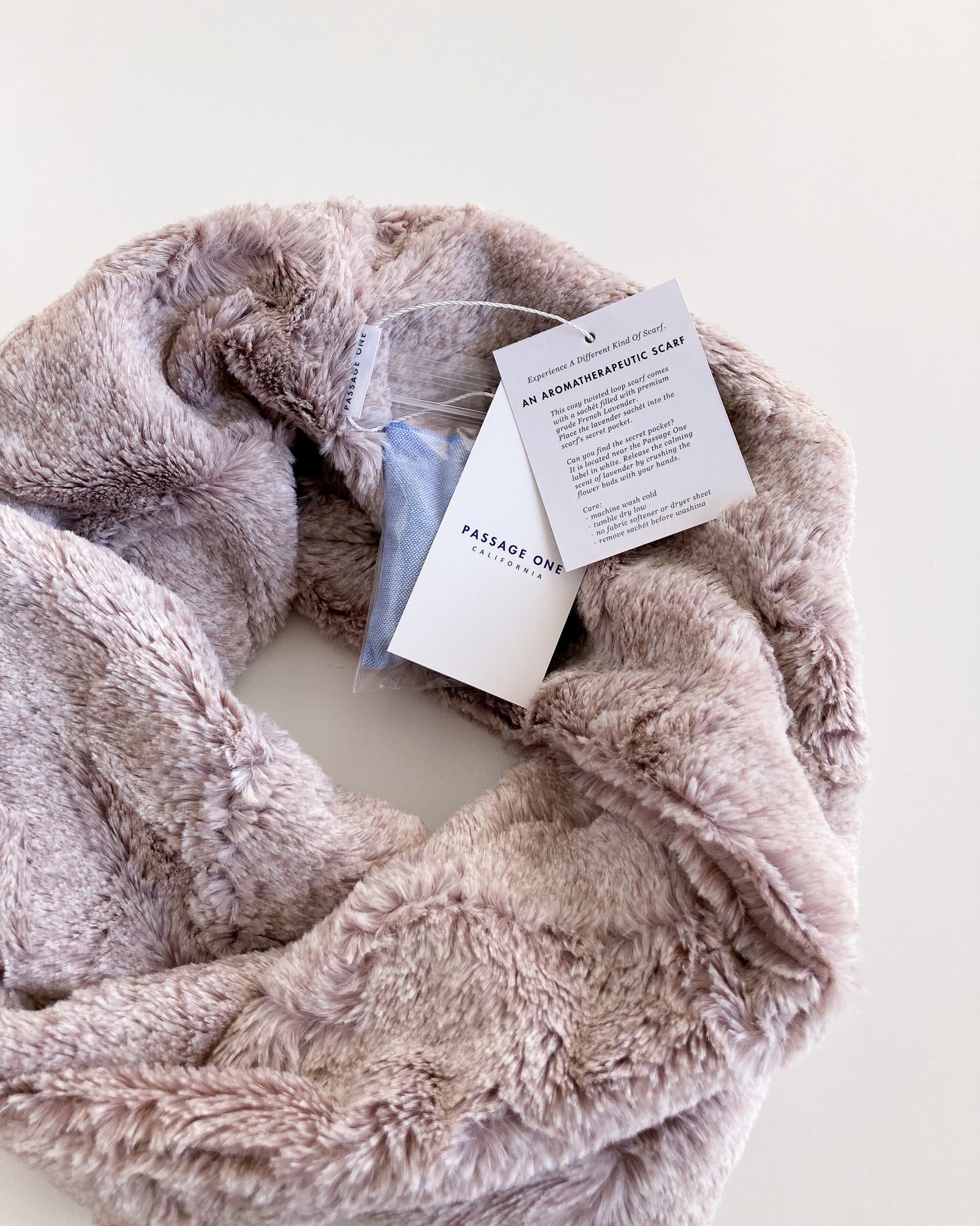 Aromatherapeutic Scarf – Passage One
